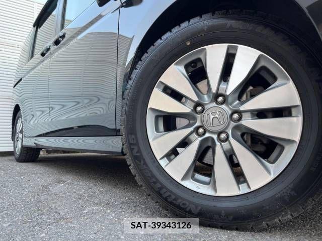 Honda e 2013-04 252946-11