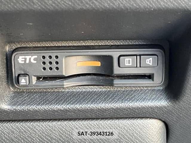 Honda e 2013-04 252946-5