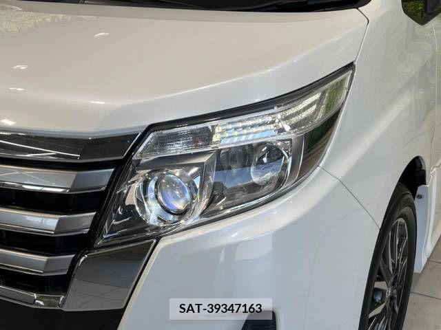 Toyota NOAH 2014-07 321400-12