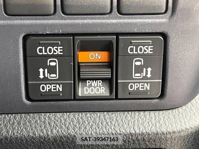 Toyota NOAH 2014-07 321400-4