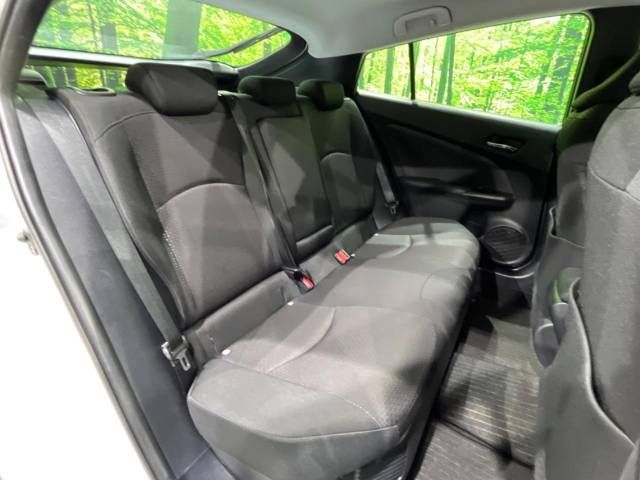 Toyota PRIUS 2019-07 5811-9