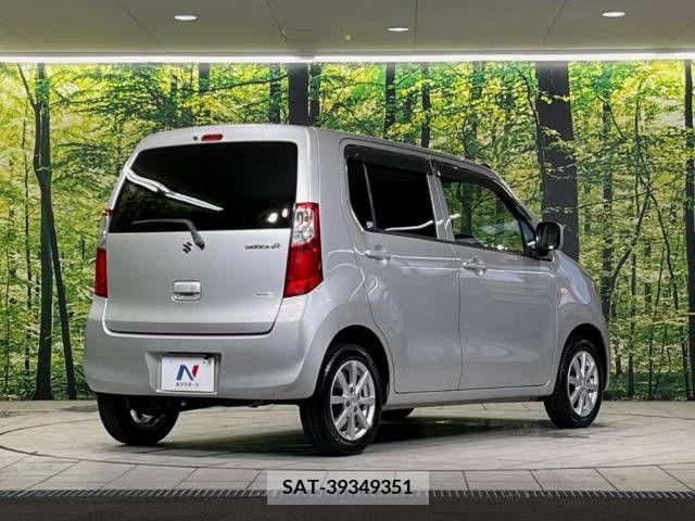 Suzuki WAGON R 2015-11 385316-17