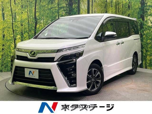 Toyota VOXY 2018-05 341535-0