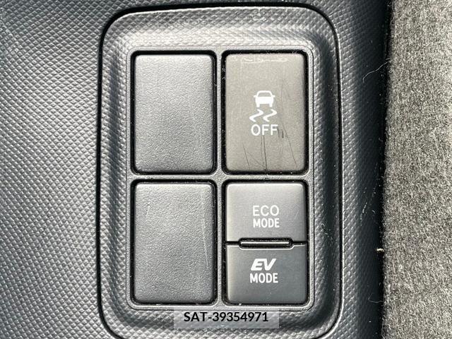Toyota AQUA 2019-08 356156-24