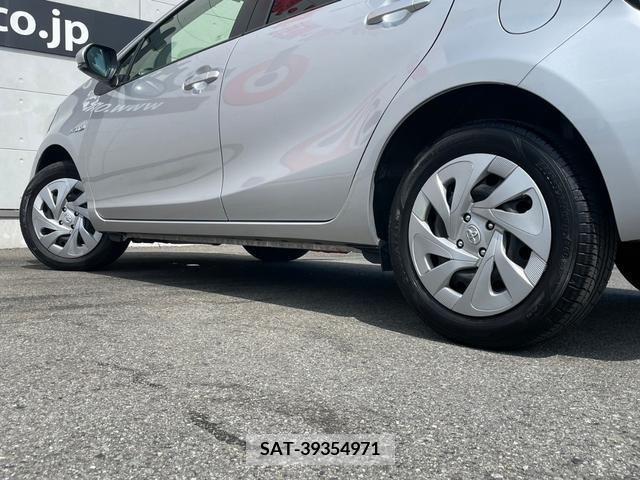 Toyota AQUA 2019-08 356156-25