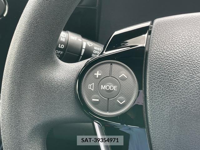 Toyota AQUA 2019-08 356156-15