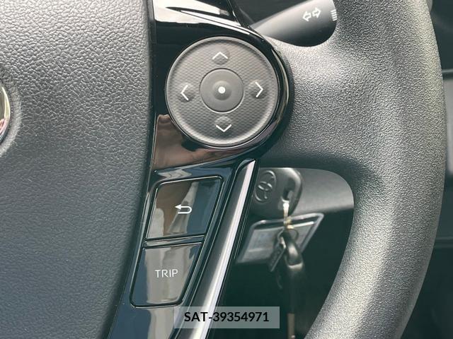 Toyota AQUA 2019-08 356156-16
