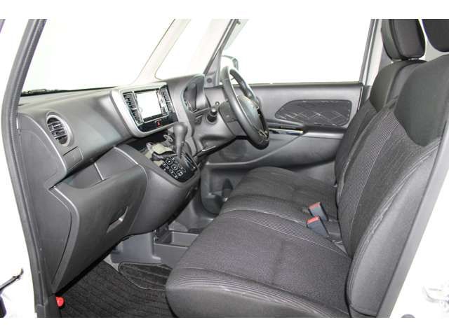Mitsubishi EK SPACE 2018-03 21563-3