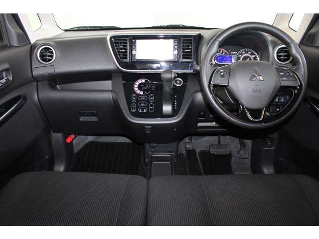 Mitsubishi EK SPACE 2018-03 21563-2