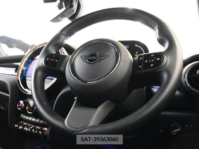 Bmw MINI 2023-06 319662-16