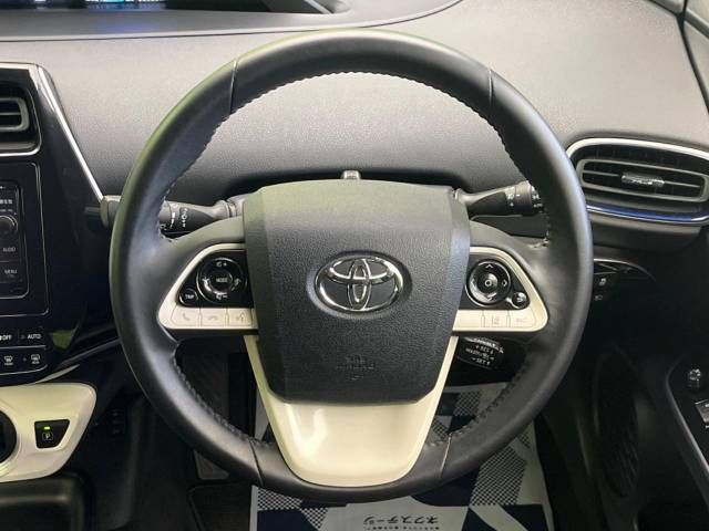 Toyota PRIUS 2016-07 196687-11