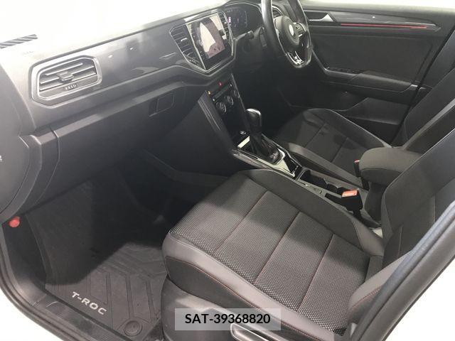 VolksWagen T-ROC 2021-03 298651-11