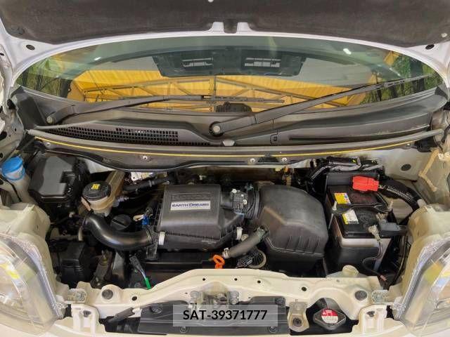Honda N BOX 2017-01 278532-19