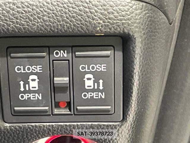 Honda N BOX CUSTOM 2018-08 279362-2