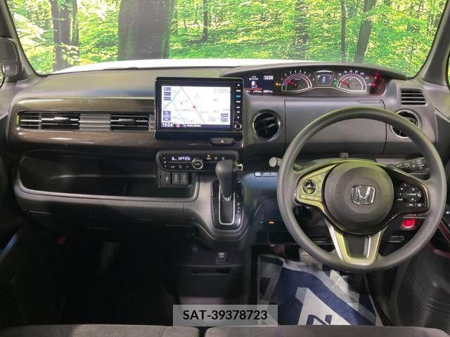 Honda N BOX CUSTOM 2018-08 279362-1