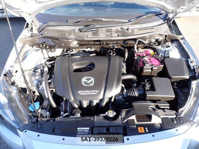 Mazda DEMIO 2018-05 203705-19