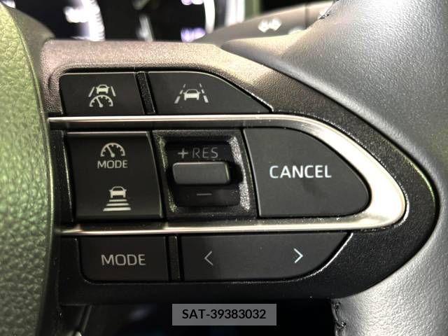 Toyota VOXY 2023-04 222472-3