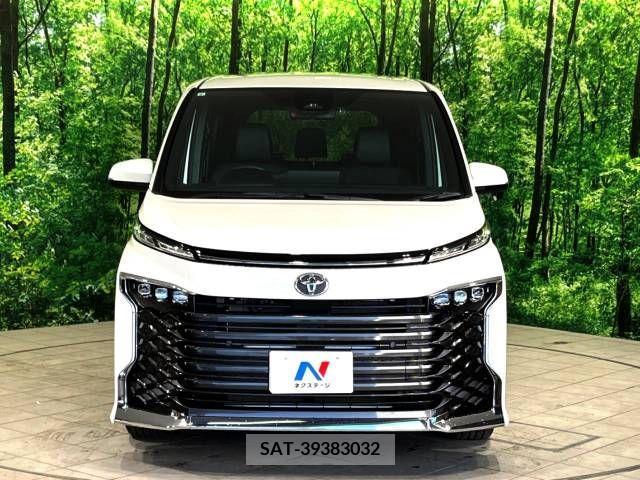 Toyota VOXY 2023-04 222472-15
