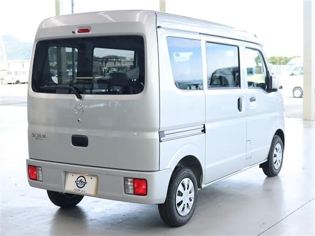 Mazda SCRUM VAN 2022-10 7436-10