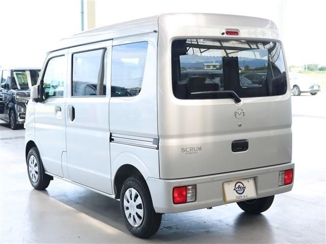 Mazda SCRUM VAN 2022-10 7436-22