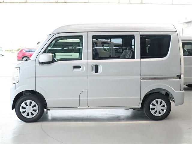 Mazda SCRUM VAN 2022-10 7436-18
