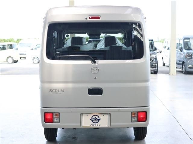 Mazda SCRUM VAN 2022-10 7436-21