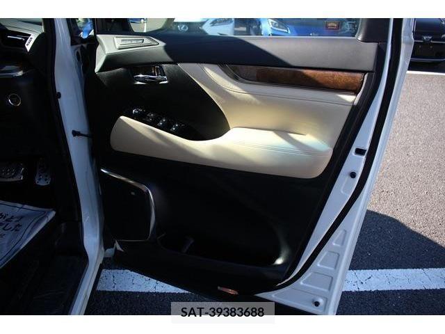 Toyota ALPHARD 2015-07 279192-13