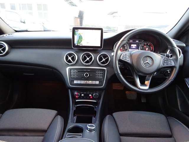 Mercedes Benz A-CLASS 2016-06 194154-1