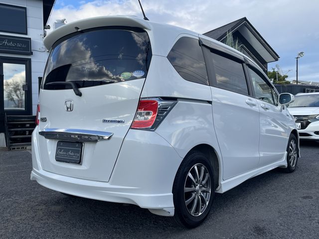 Honda FREED HYBRID 2014-08 19586-1