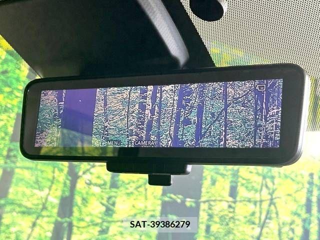 Nissan NOTE 2018-10 305444-5