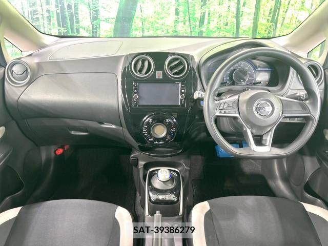 Nissan NOTE 2018-10 305444-1