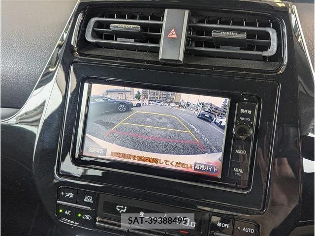 Toyota PRIUS 2016-04 378241-11