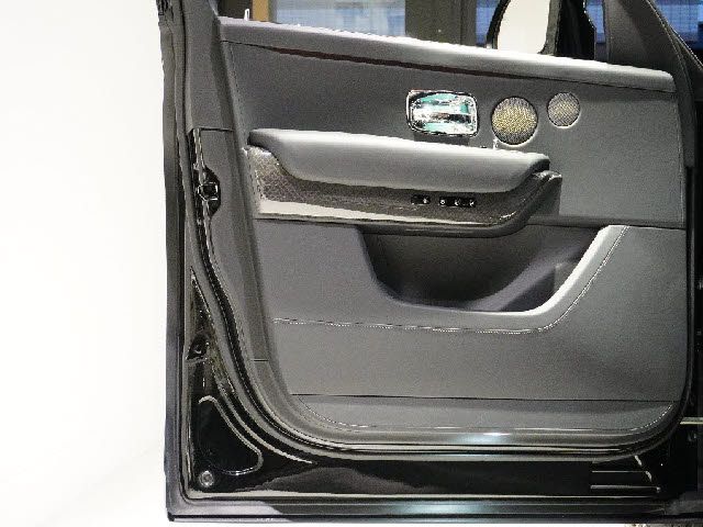 ROLLS-ROYCE CULLINAN 2021-09 181243-24