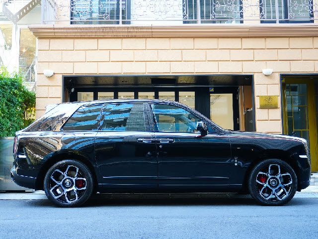 ROLLS-ROYCE CULLINAN 2021-09 181243-1