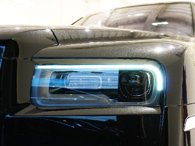 ROLLS-ROYCE CULLINAN 2021-09 181243-21