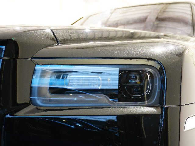 ROLLS-ROYCE CULLINAN 2021-09 181243-20