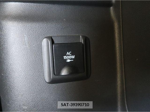 Mitsubishi OUTLANDER PHEV 2019-03 215642-13