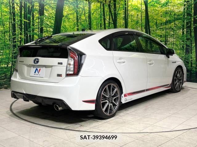 Toyota PRIUS 2014-09 218232-17