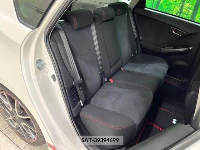 Toyota PRIUS 2014-09 218232-9