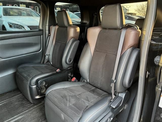 Toyota ALPHARD 2016-09 184528-19