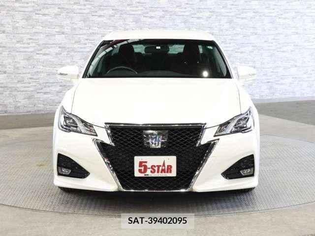 Toyota CROWN SEDAN 2016-05 330928-9