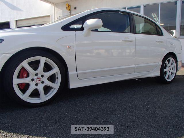 Honda CIVIC 2010-08 264423-8