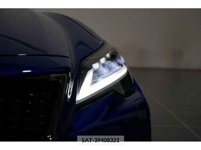 Lexus LS 2020-11 362884-10