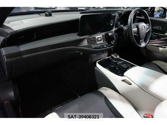 Lexus LS 2020-11 362884-16