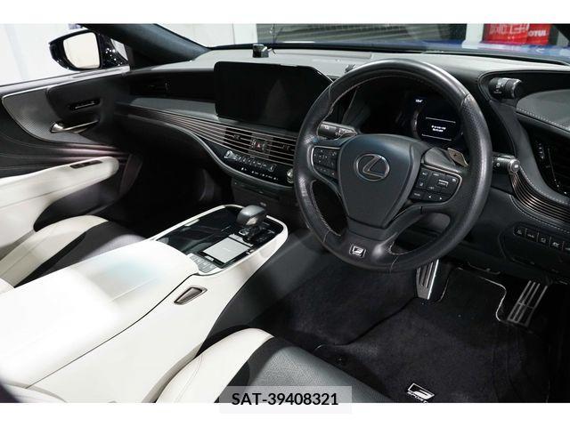Lexus LS 2020-11 362884-15