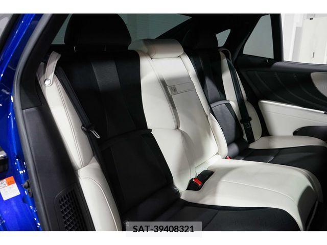 Lexus LS 2020-11 362884-19