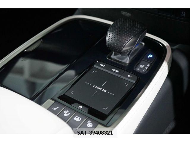 Lexus LS 2020-11 362884-23