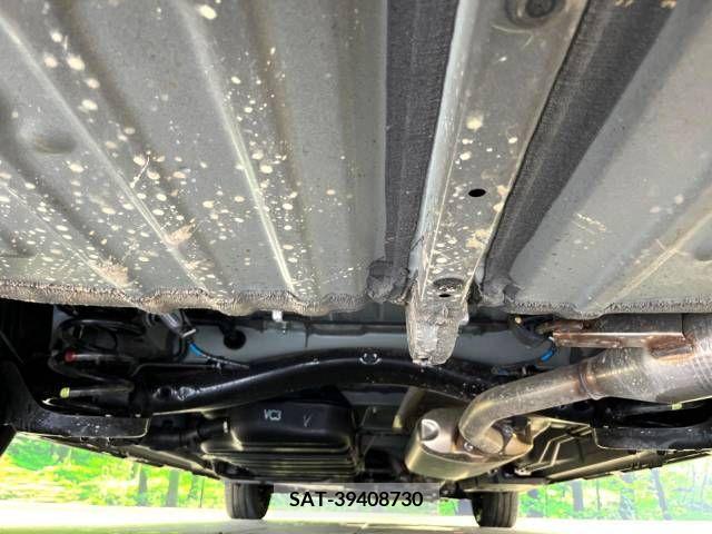 Toyota NOAH 2023-04 208123-19