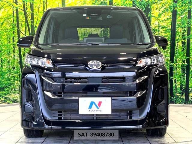 Toyota NOAH 2023-04 208123-14
