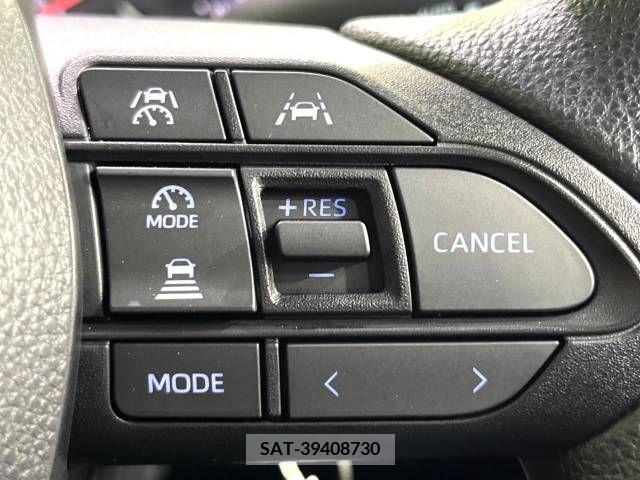 Toyota NOAH 2023-04 208123-5